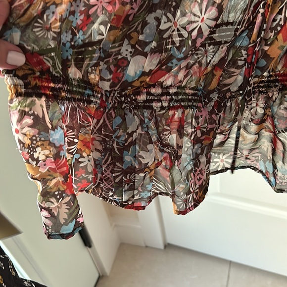 American Rag chiffon floral long tunic ruffled top has a separate long tie - L - Picture 9 of 14